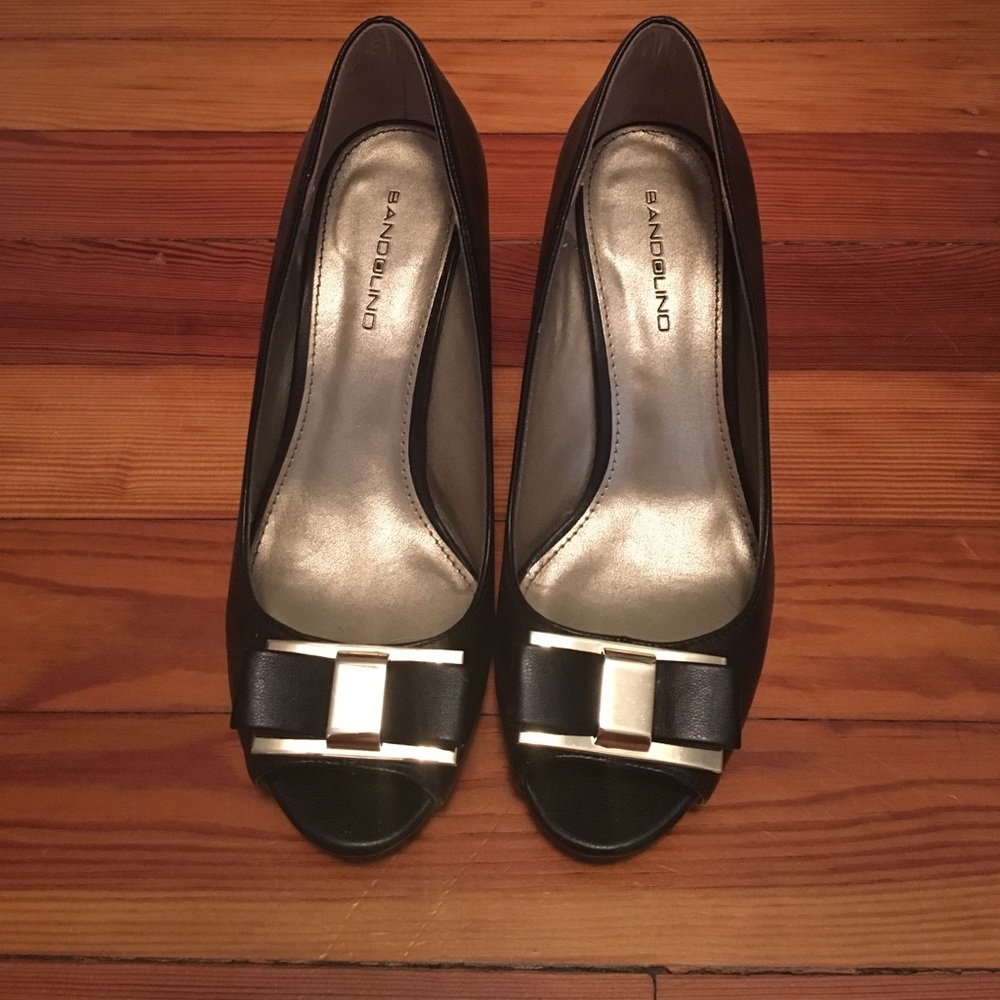 Black peep toe wedges
