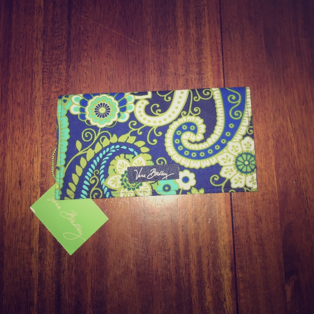 Vera Bradley checkbook cover.