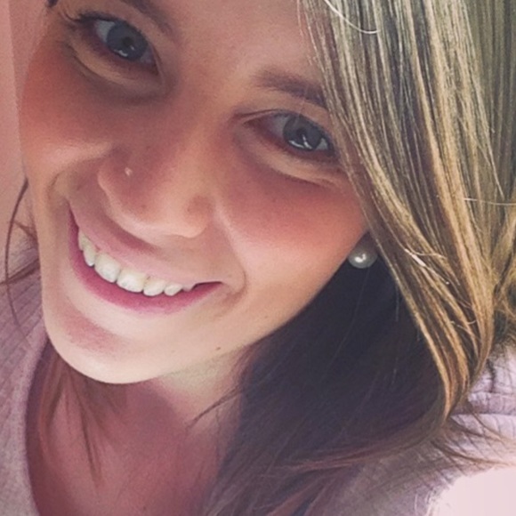 Meet your Posher, Paulina - Picture 1 of 1