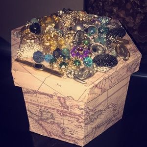 Jeweled box