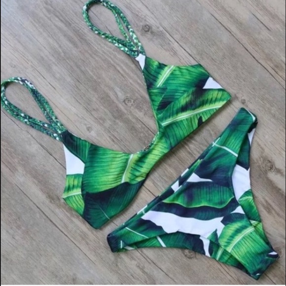 acacia swimwear Other - ‼️ONE LEFT🌿 Sexy Banana Leaf Floral Bikini