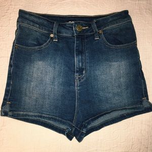Urban Outfitters | High-Waisted Shorts