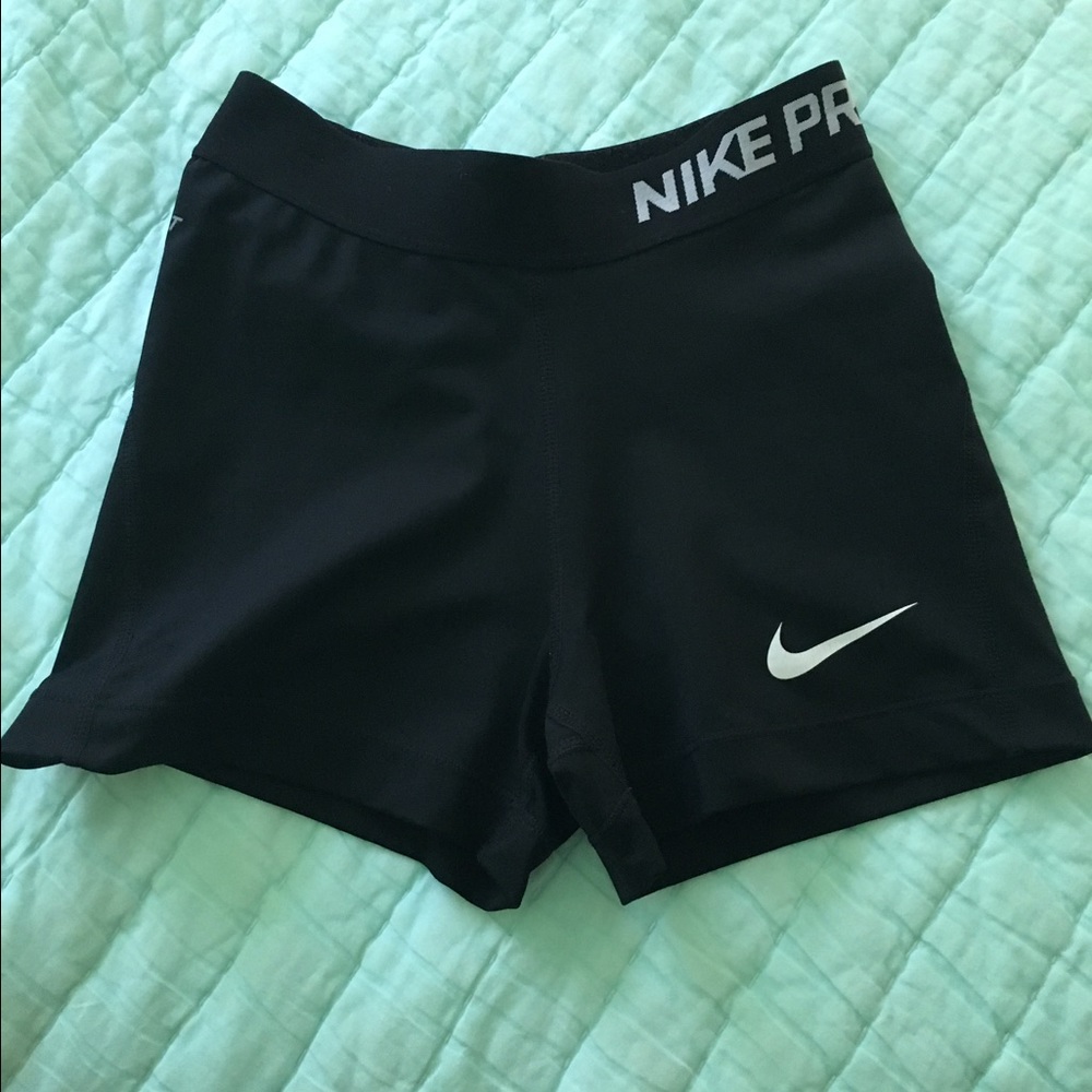 SOLD Black Nike Pros XS