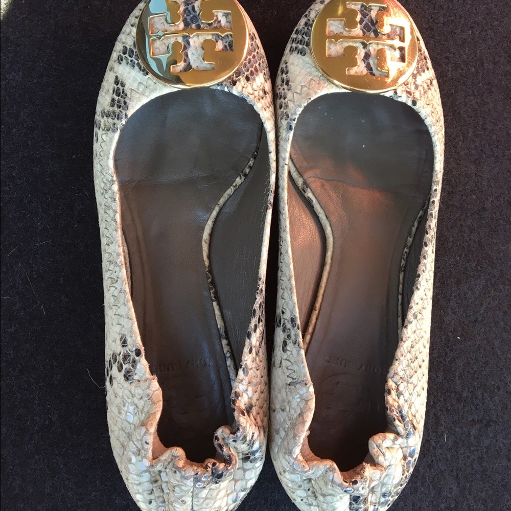 Tory Burch Reva Flats - size 6