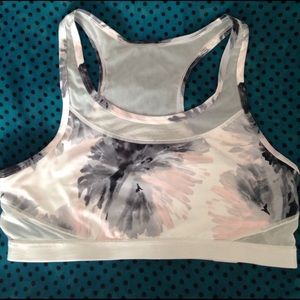 Fabletics sports bra