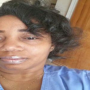 Meet your Posher, Kendra