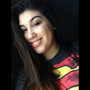 Meet your Posher, Janae