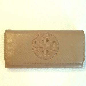 Tory Butch wallet!