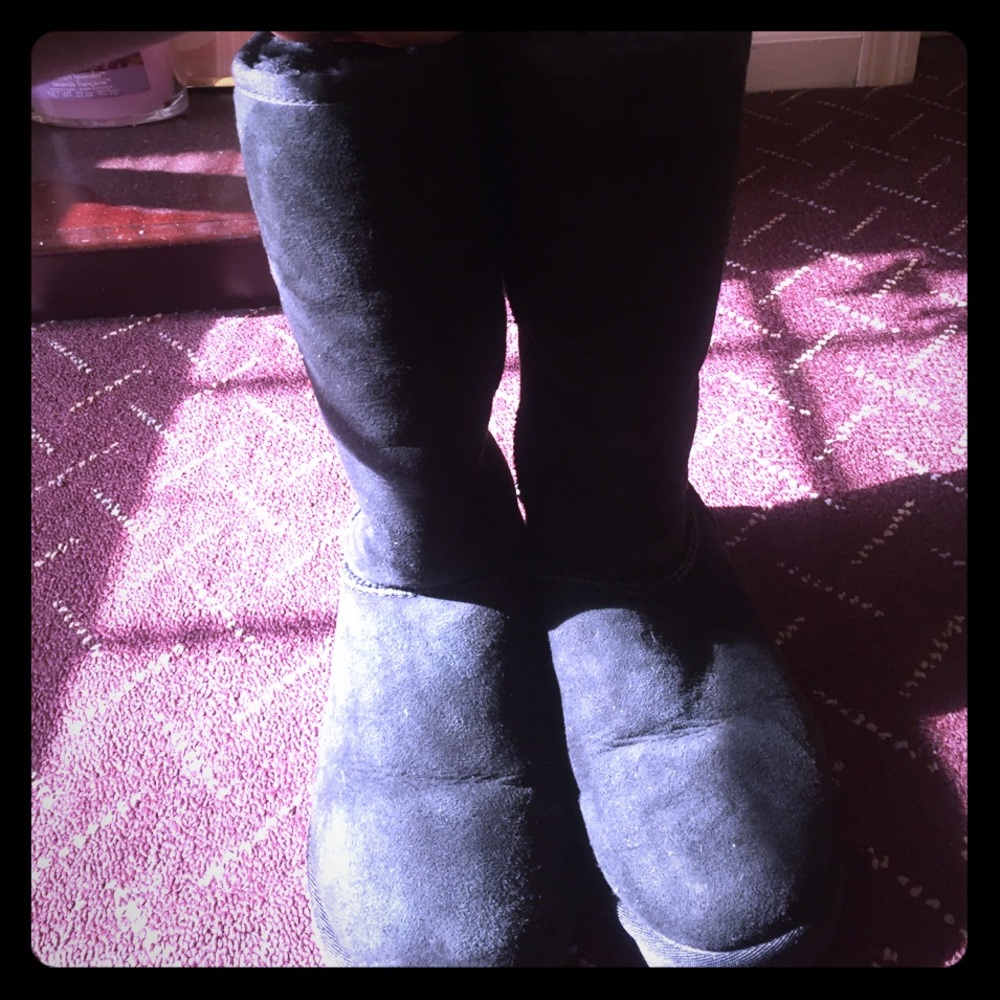 UGG Women's High Top Uggs