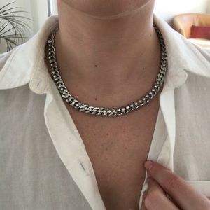 Banana Republic Silver Chain Necklace w Rhinestone