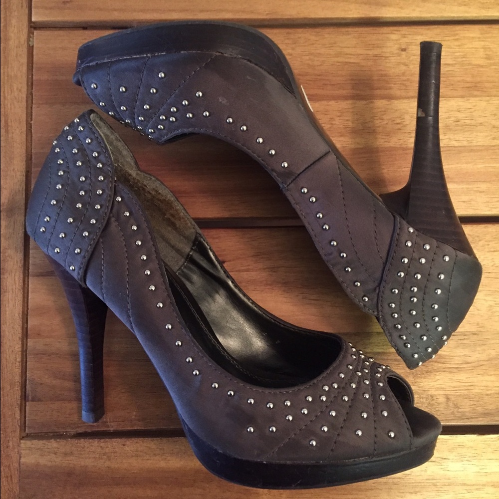 Peep toe grey heels shoes pumps 👠