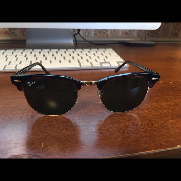 Ray-Ban Clubmaster Classic Tortoise main image 4