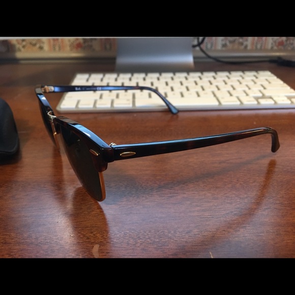 Ray-Ban Clubmaster Classic Tortoise main image 5