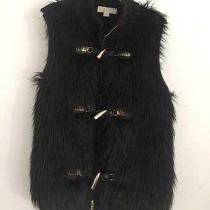 Black Michael Kors fur sweater vest, size M
