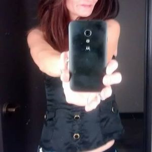 Meet your Posher, Jeanne