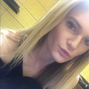 Meet your Posher, Alexa