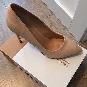 Suede pumps