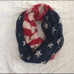 Lightweight American Flag Scarf