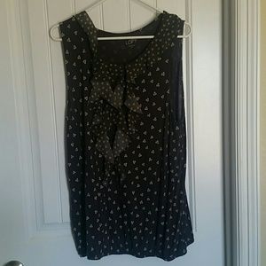 Loft sleeveless blouse