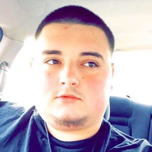 Meet your Posher, Clint