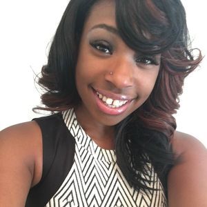 Meet your Posher, Imani