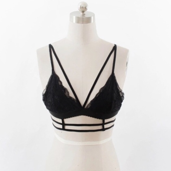 🌿 Black Cage Strappy Bralette - Picture 3 of 6