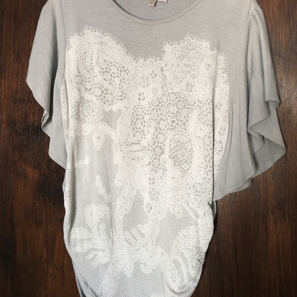 Short sleeve t-shirt