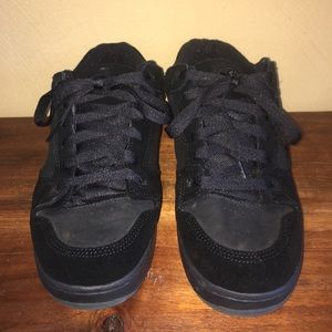 Men's size 11 Dvs shoes