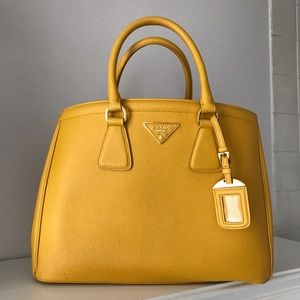 Prada saffiano leather parabole tote