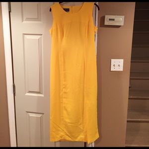 Long yellow dress