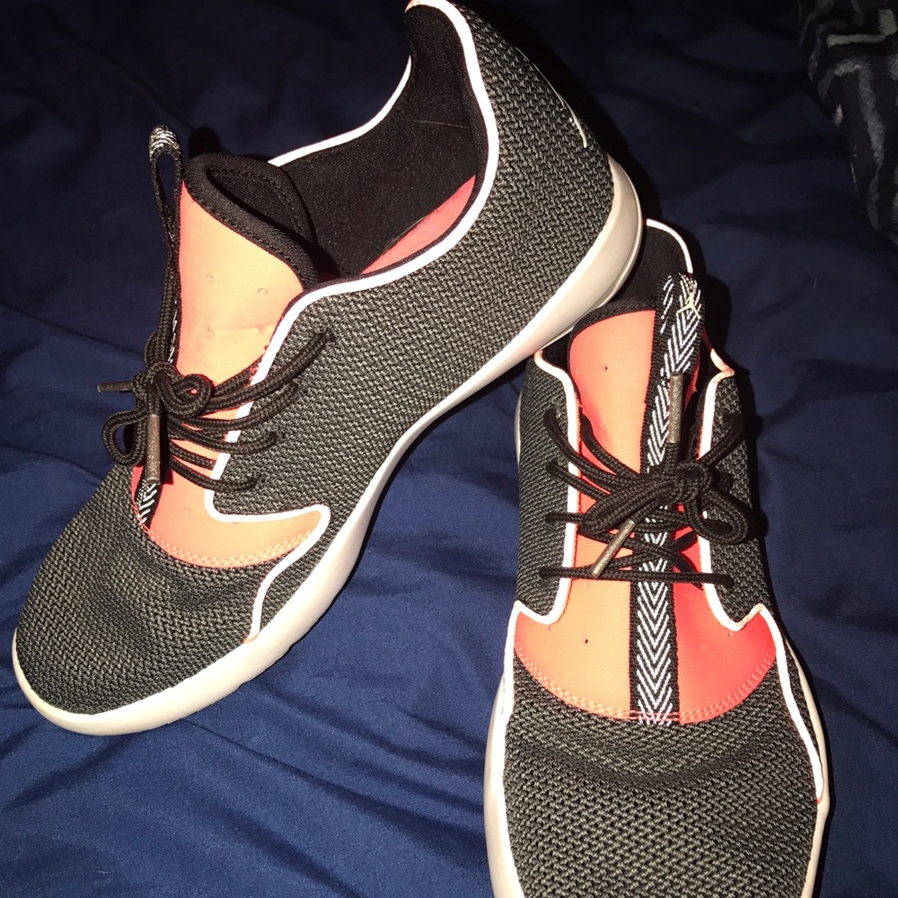 Jordan Eclipse