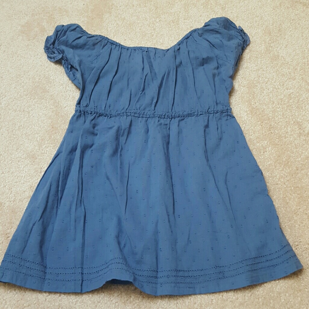 Embroidered Slightly Sheer Top - Picture 3 of 3