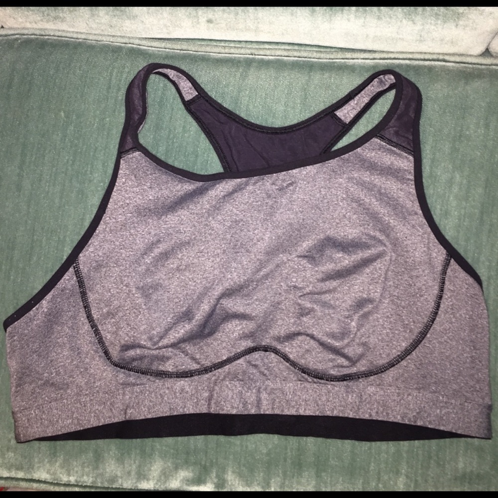Old Navy gray and black XXL sports bra