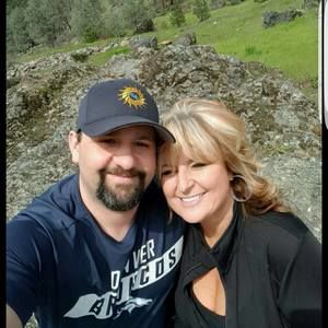 Meet your Posher, Deborah