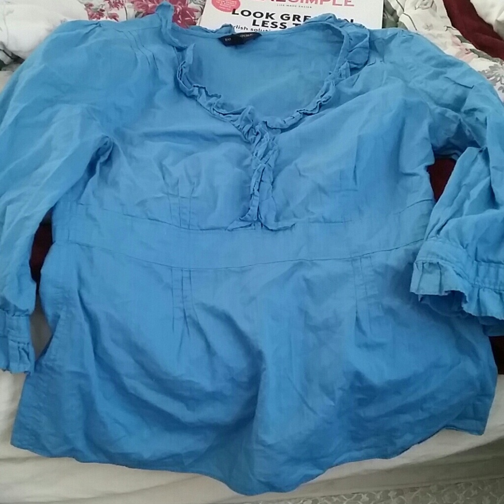 Banana republic size 6 aqua teal blue blouse