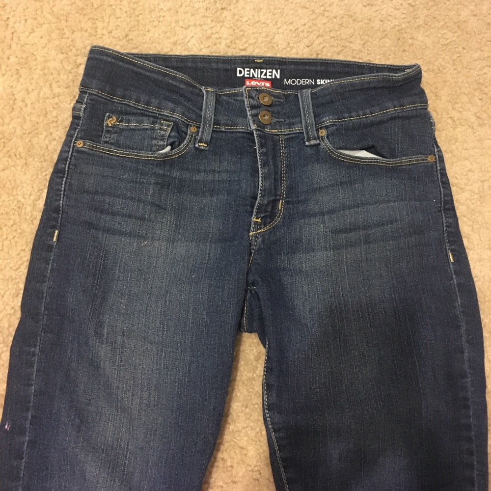 Levi's modern skinny shorts
