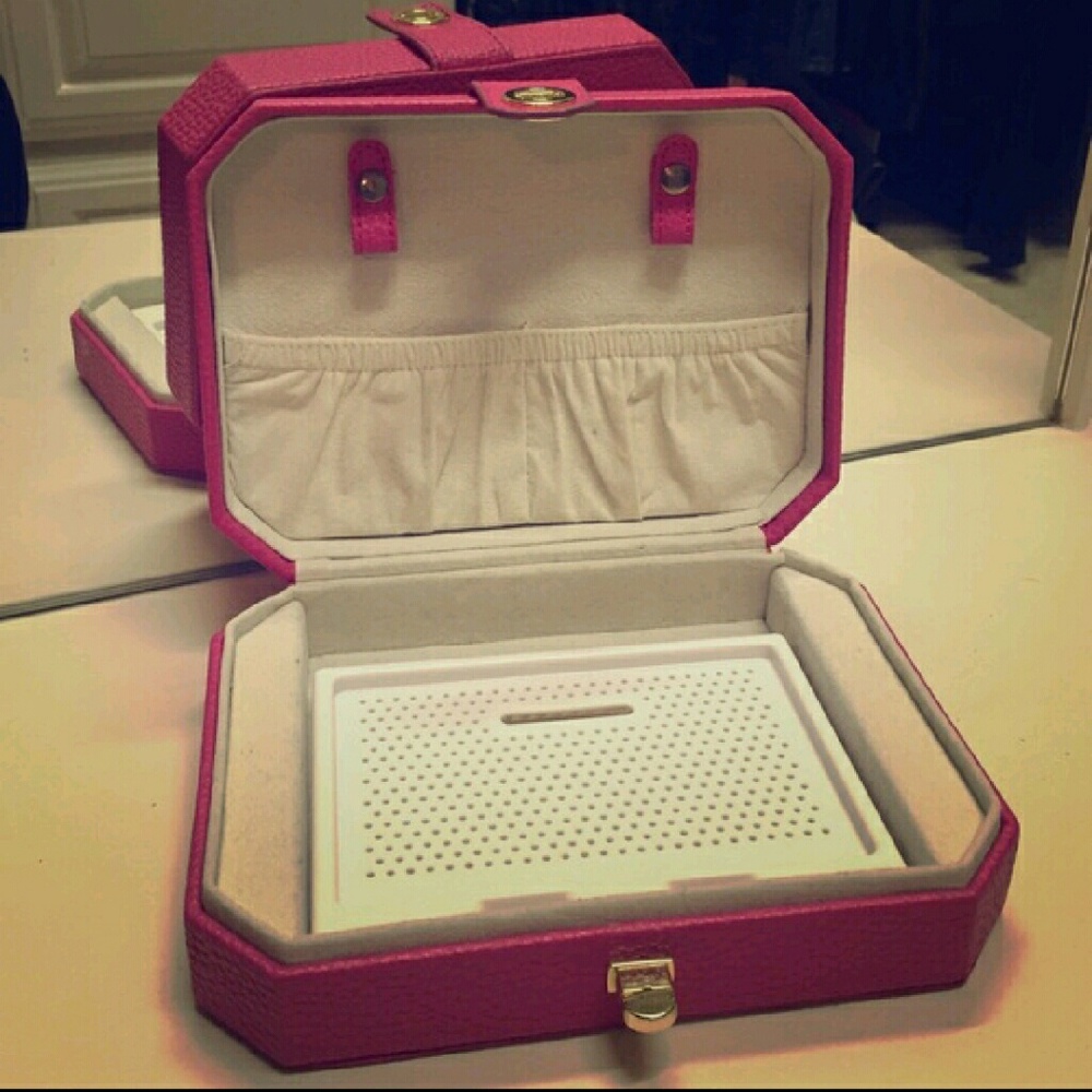 Lori leigh traveler case