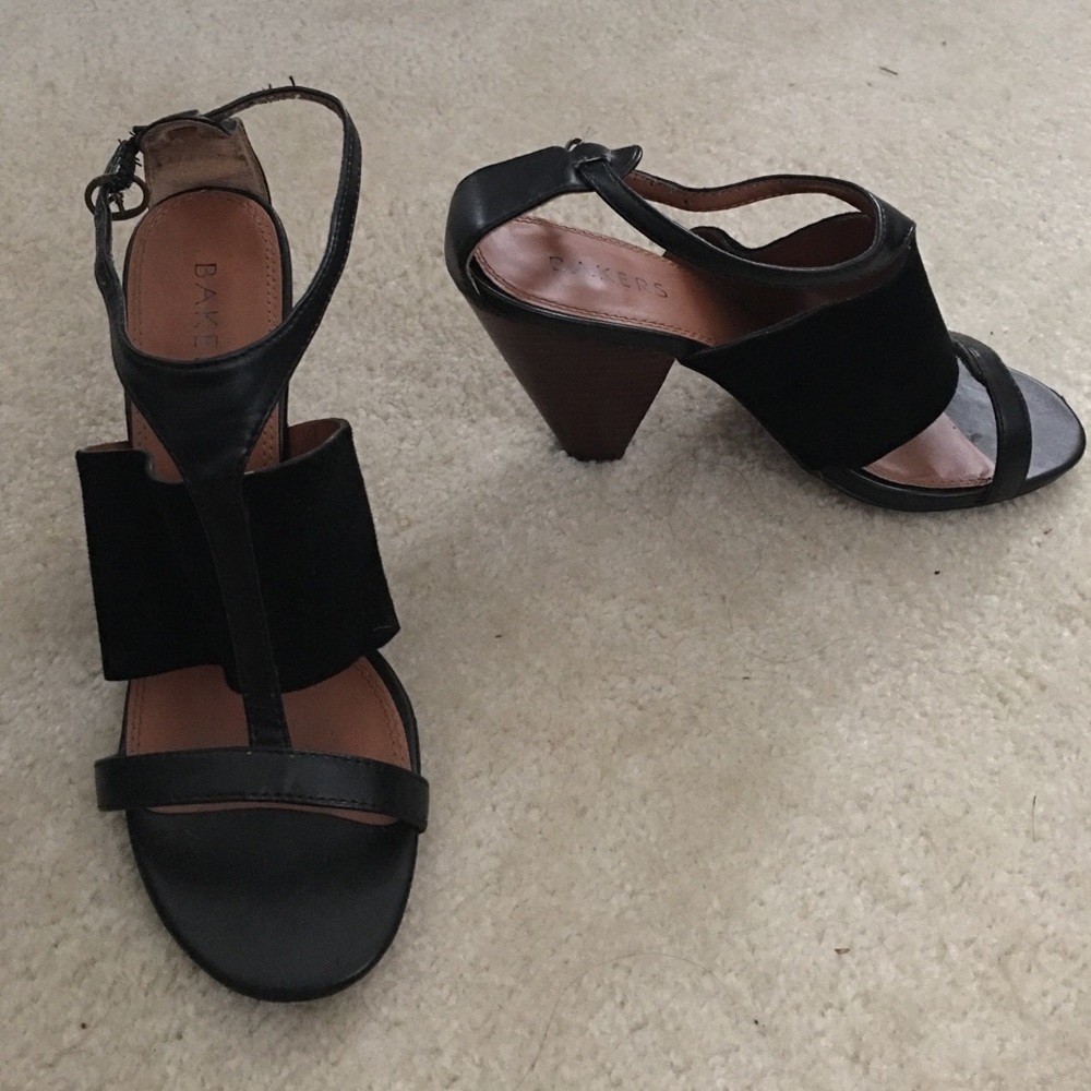 Bakers Shoes black sandals