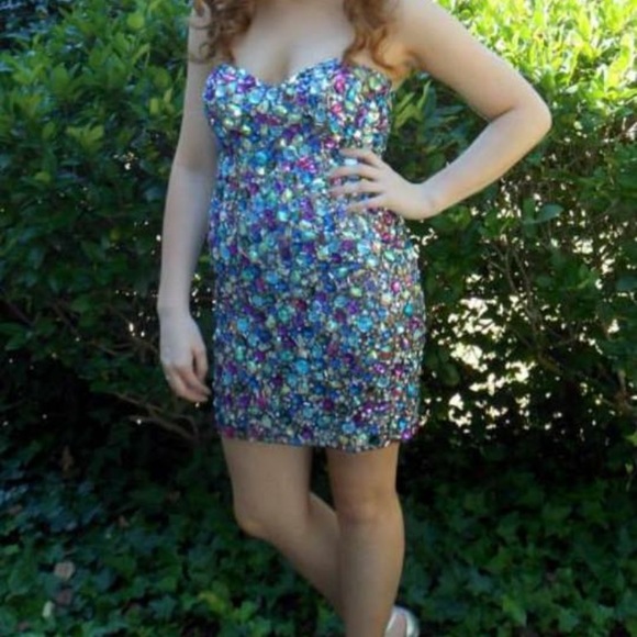 Macduggal Homecoming dress - Picture 2 of 2