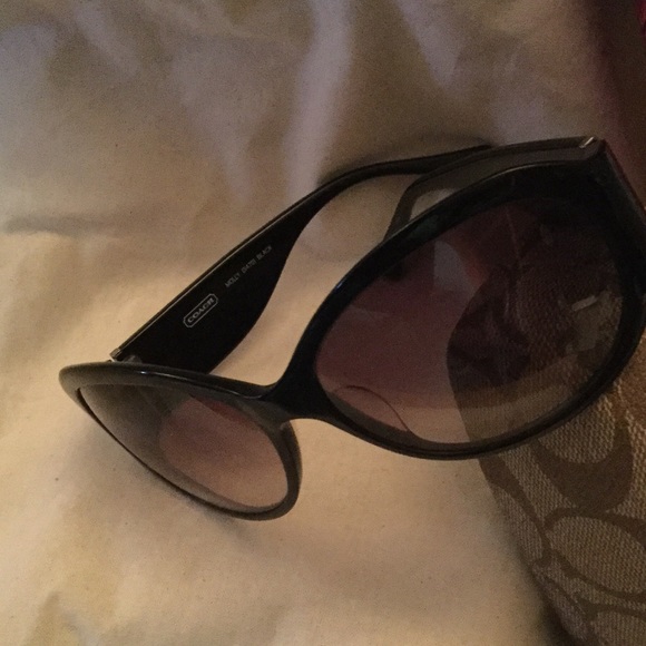 Coach Sunglasses - Picture 2 of 6