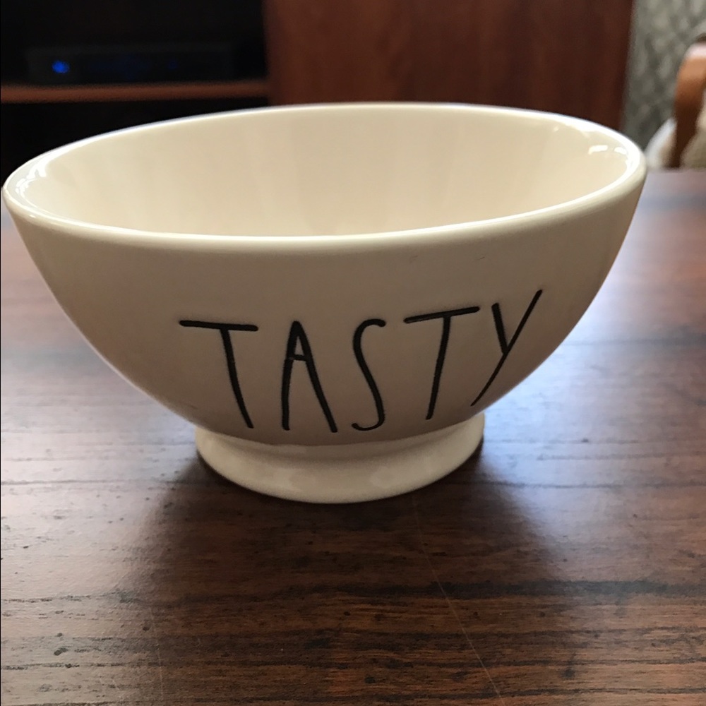 Rae Dunn Tasty Bowl