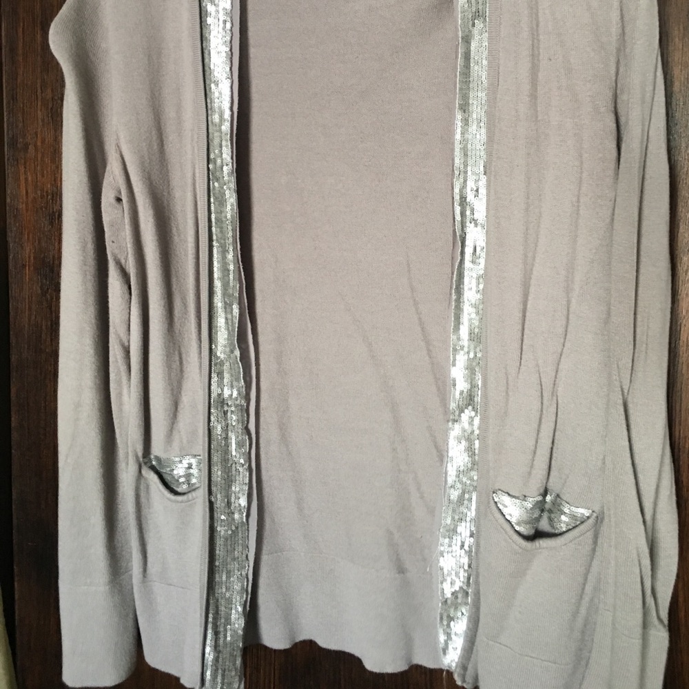 Cardigan with sequence detail