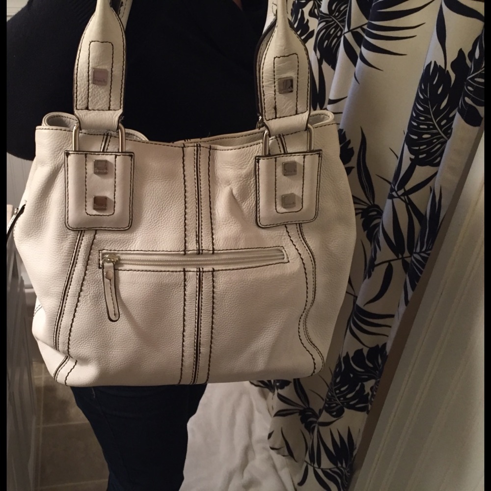 White Tignanello purse with black stitching