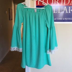 flowy dress from boutique with lace detail
