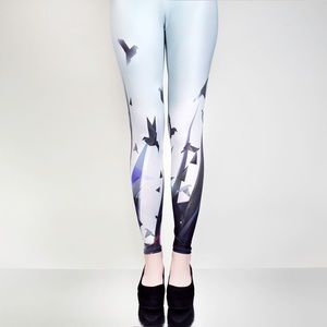 Hold Me Tights "Frightened Birds" Leggings