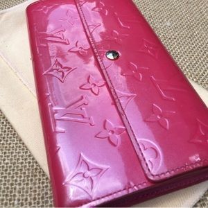Louis Vuitton Sarah Wallet
