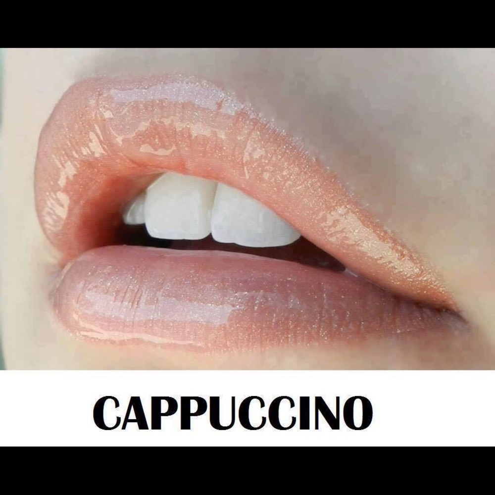 BNWT LipSense Cappuccino Lip Color