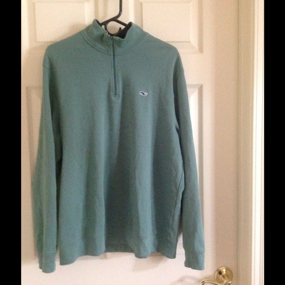 Like New Vineyard Vines Pullover