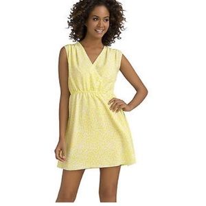 Kardashian Kollection yellow leopard print dress!