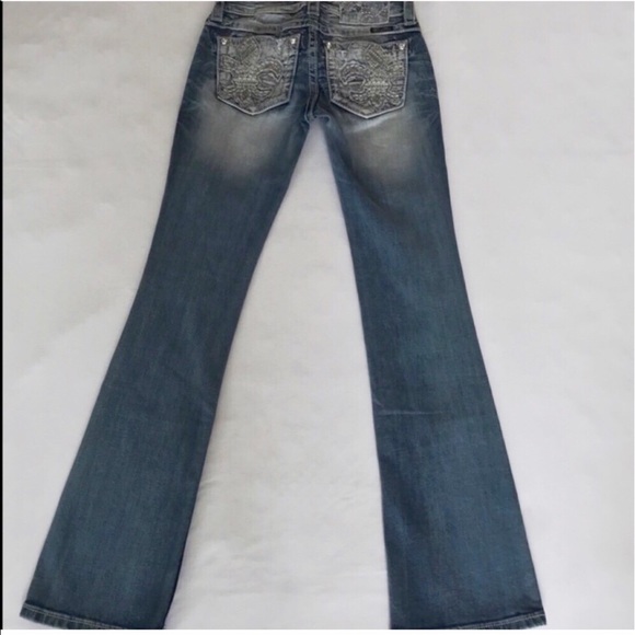 Last one 🌹Sz 23x29 Miss me bootcut jeans - Picture 4 of 5